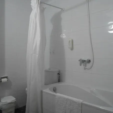 Guest house El Callejon 2*