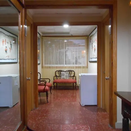 El Callejon בית הארחה