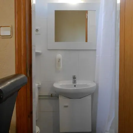 El Callejon בית הארחה 3*